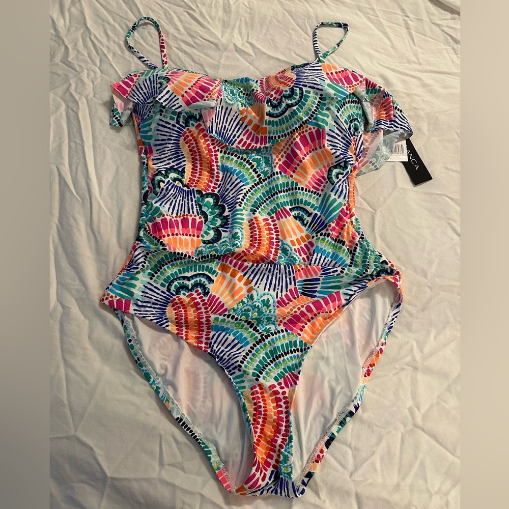 La Blanca NWT Beautiful Pattern Swimsuit